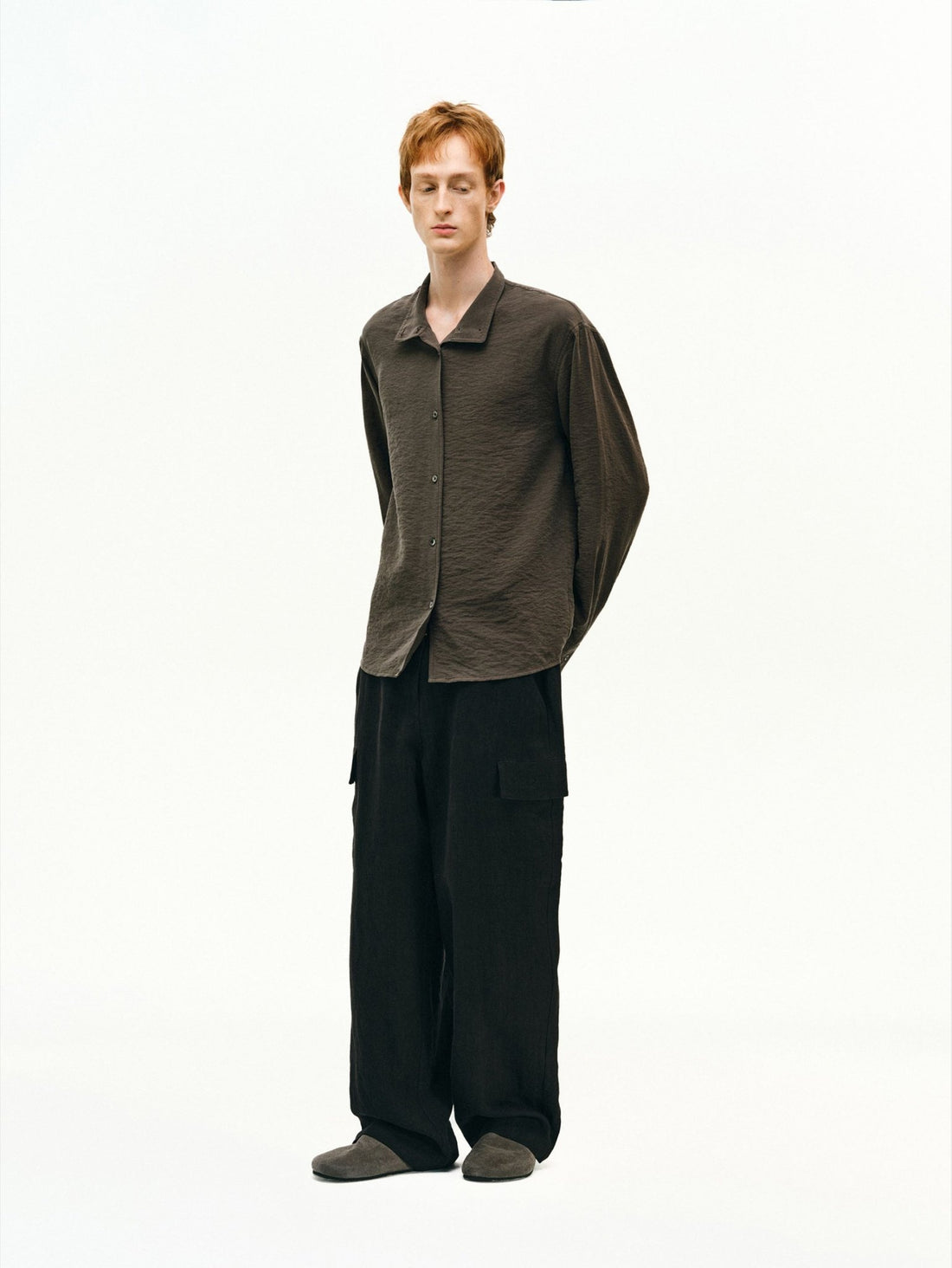 Textured French Linen Cargo Pants - Somnad