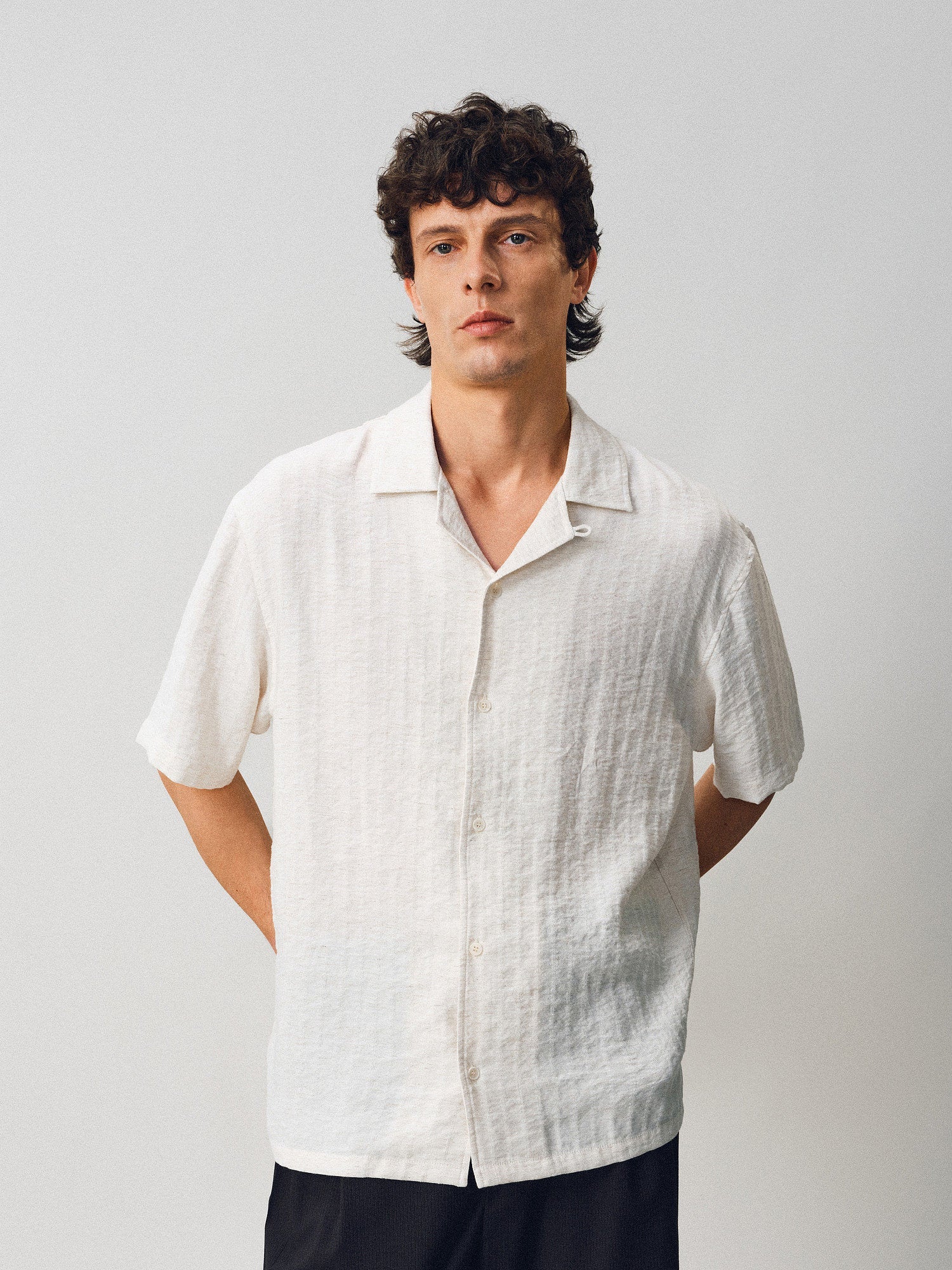 The Textured Stripe Camp Shirt - Somnad