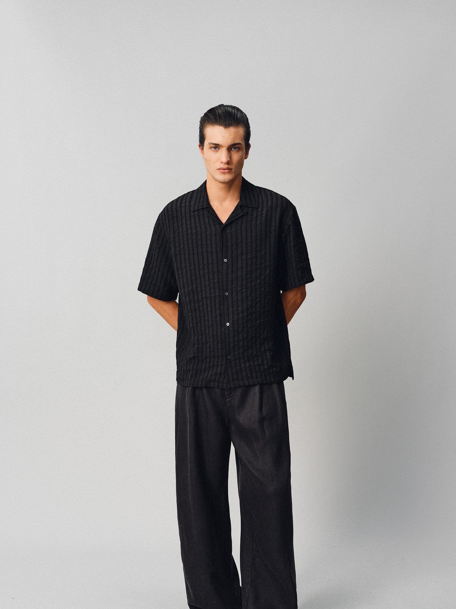 The Textured Stripe Camp Shirt - Somnad