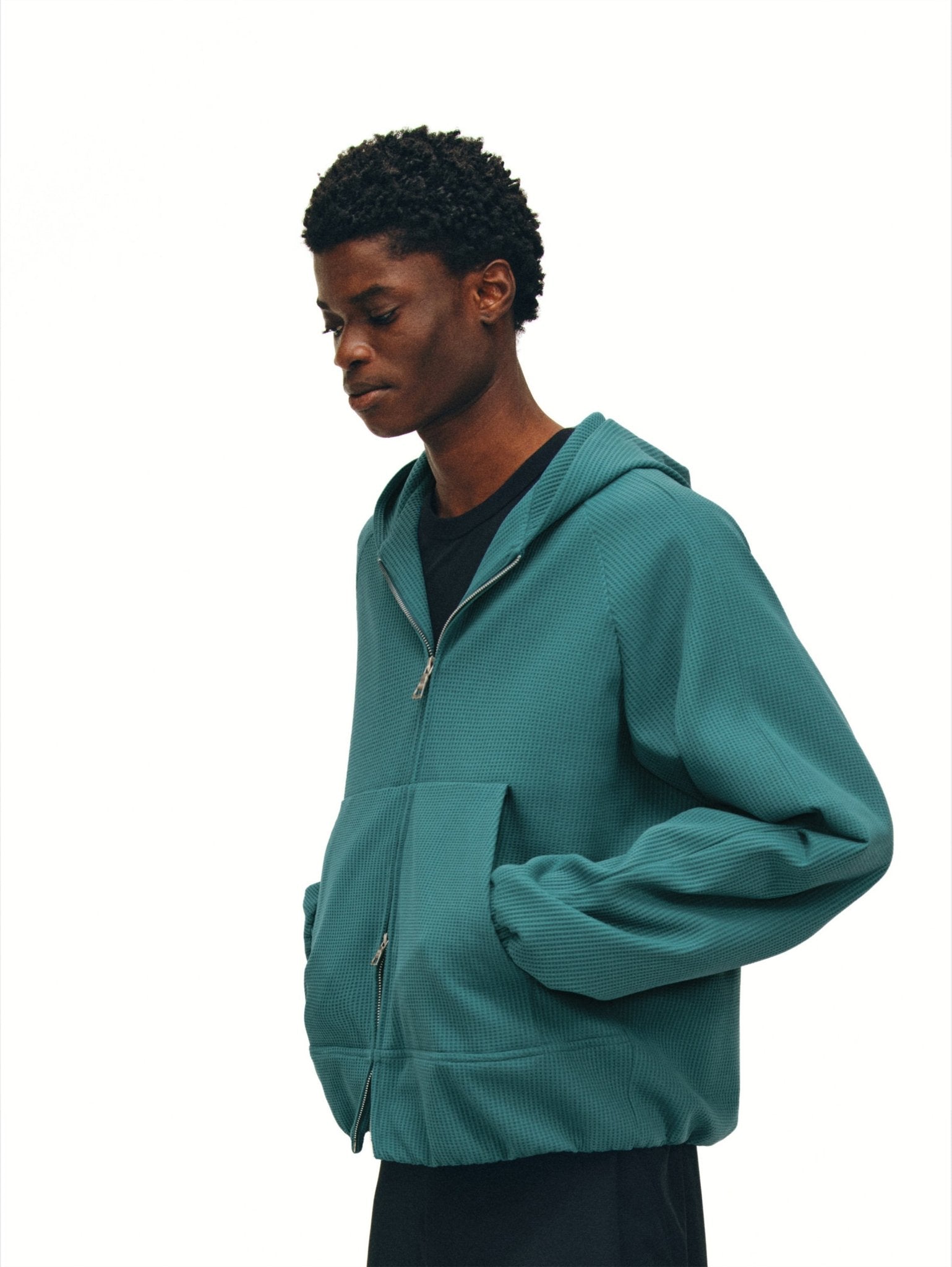 Waffle-Knit Zip-Up Hoodie - Somnad